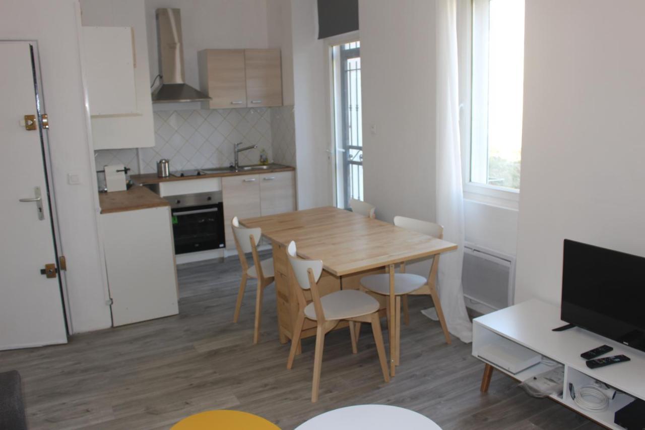 Boulevard Boues Marseille Luaran gambar